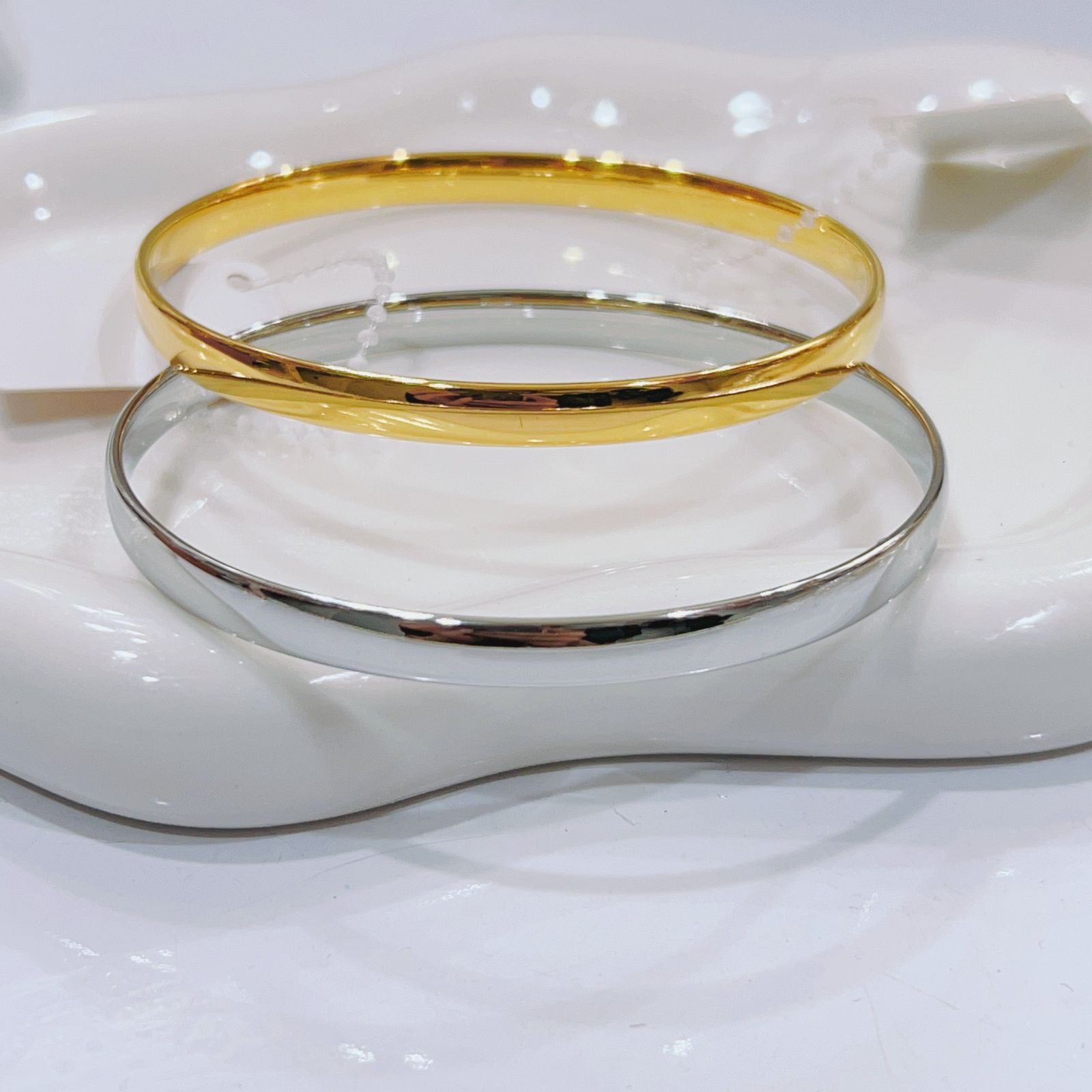 0c5aff48-8207-4187-a191-25043343edae