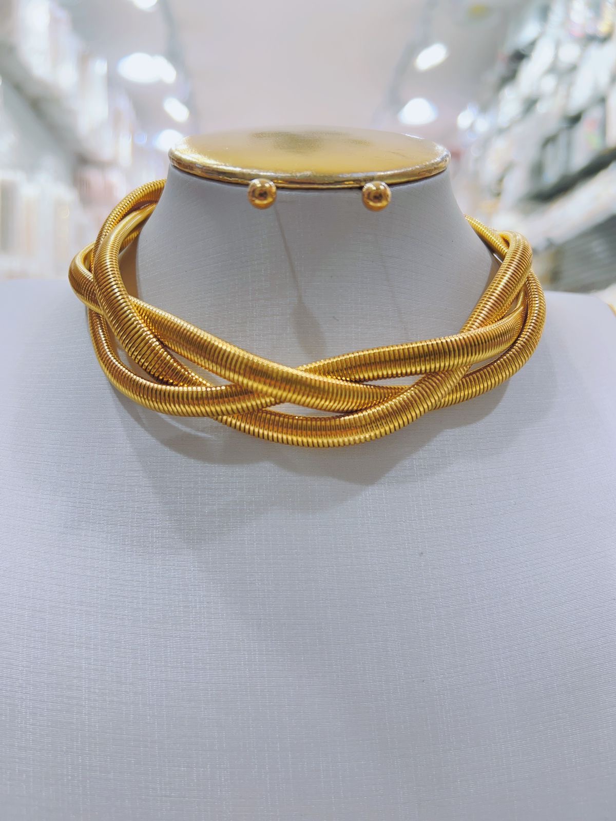 47c80385-694e-4454-8b79-6dc017e63f9e