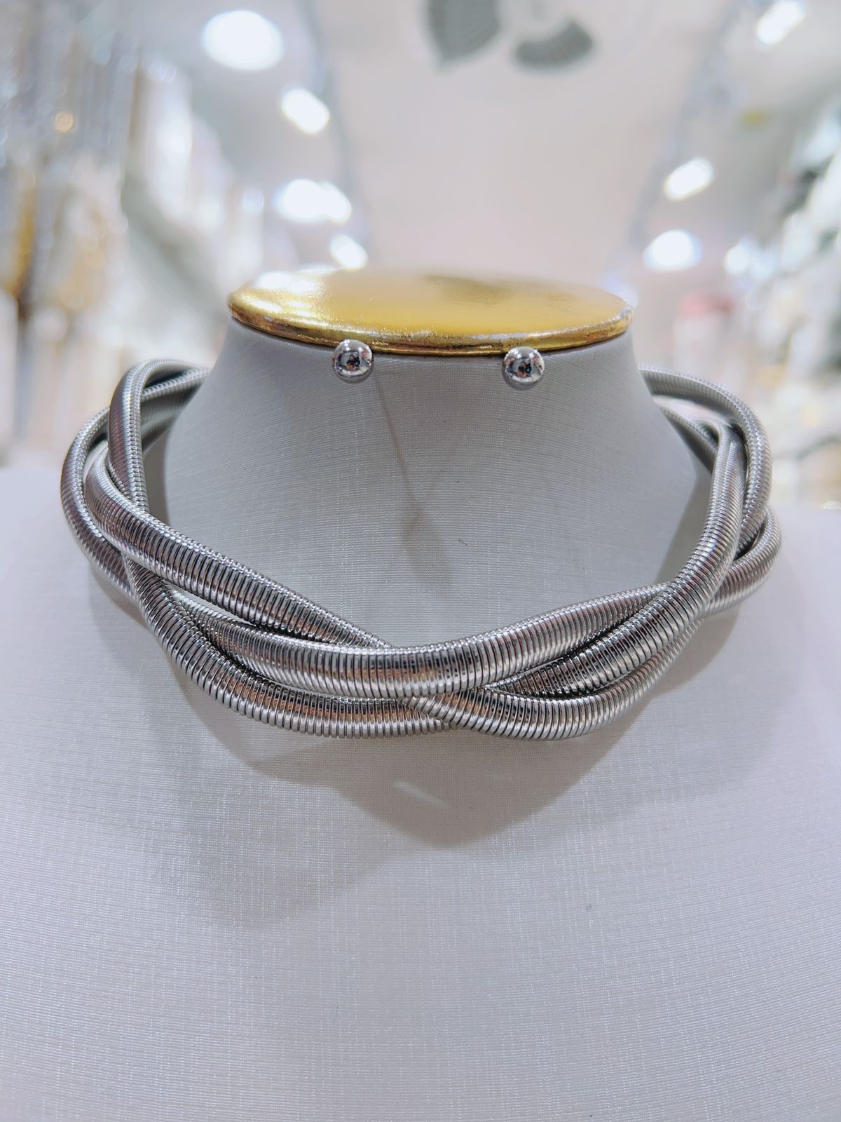 589886e7-3990-43ad-8081-c71d9686453a