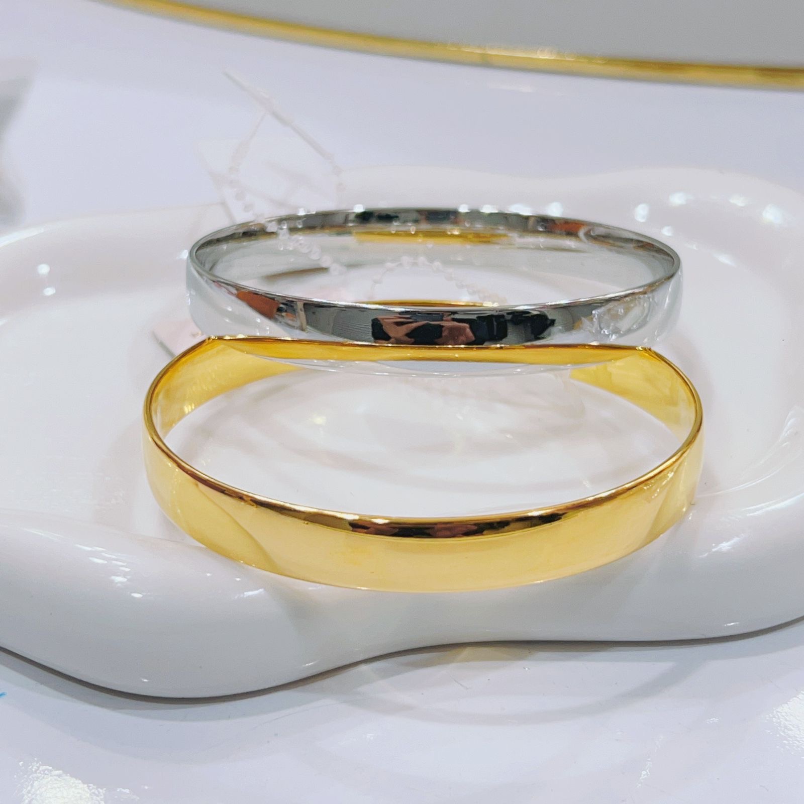 5a30b3f8-ef1b-4d9c-ae60-29ad3da95c79