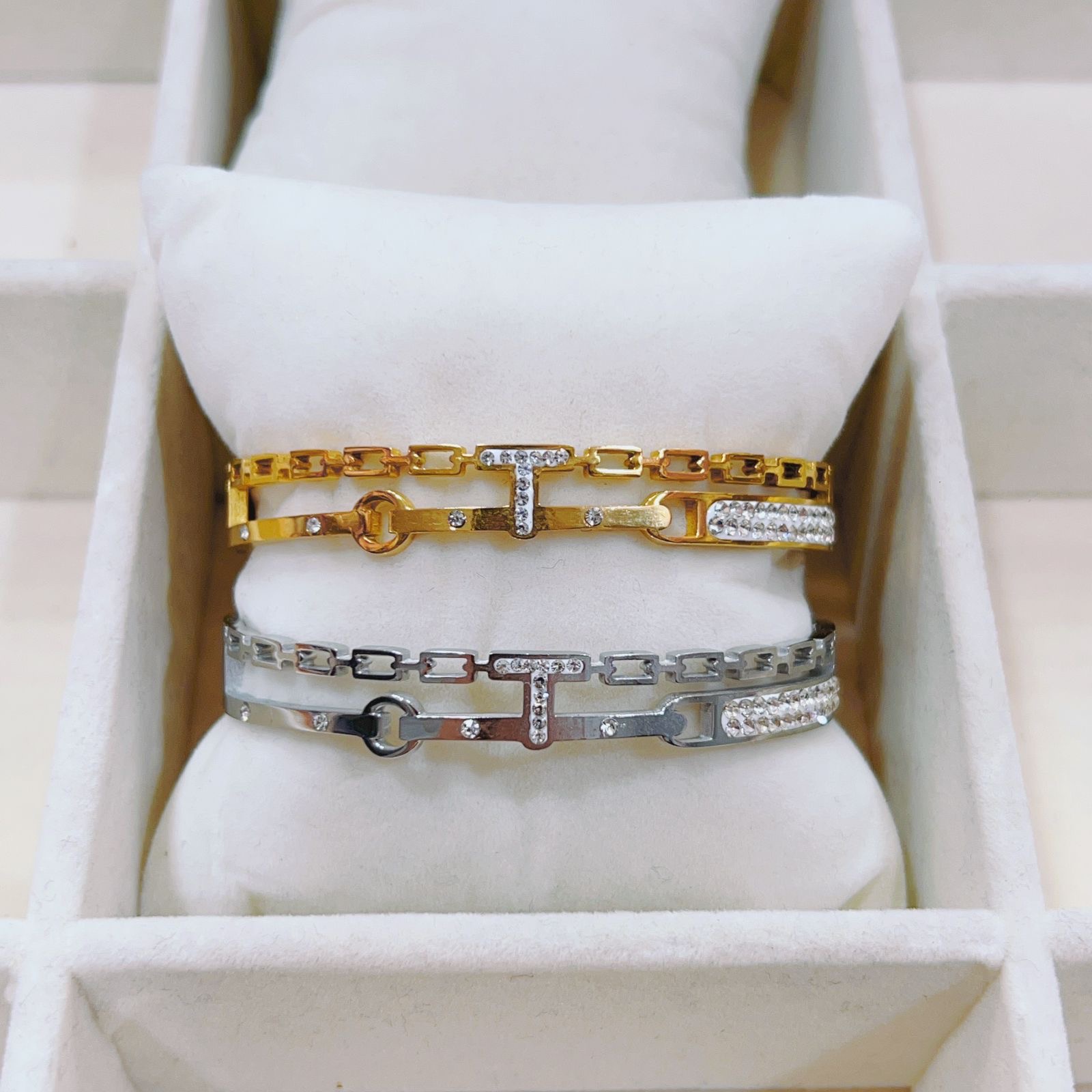 65401d70-299c-4e8f-aed3-c22079196a57