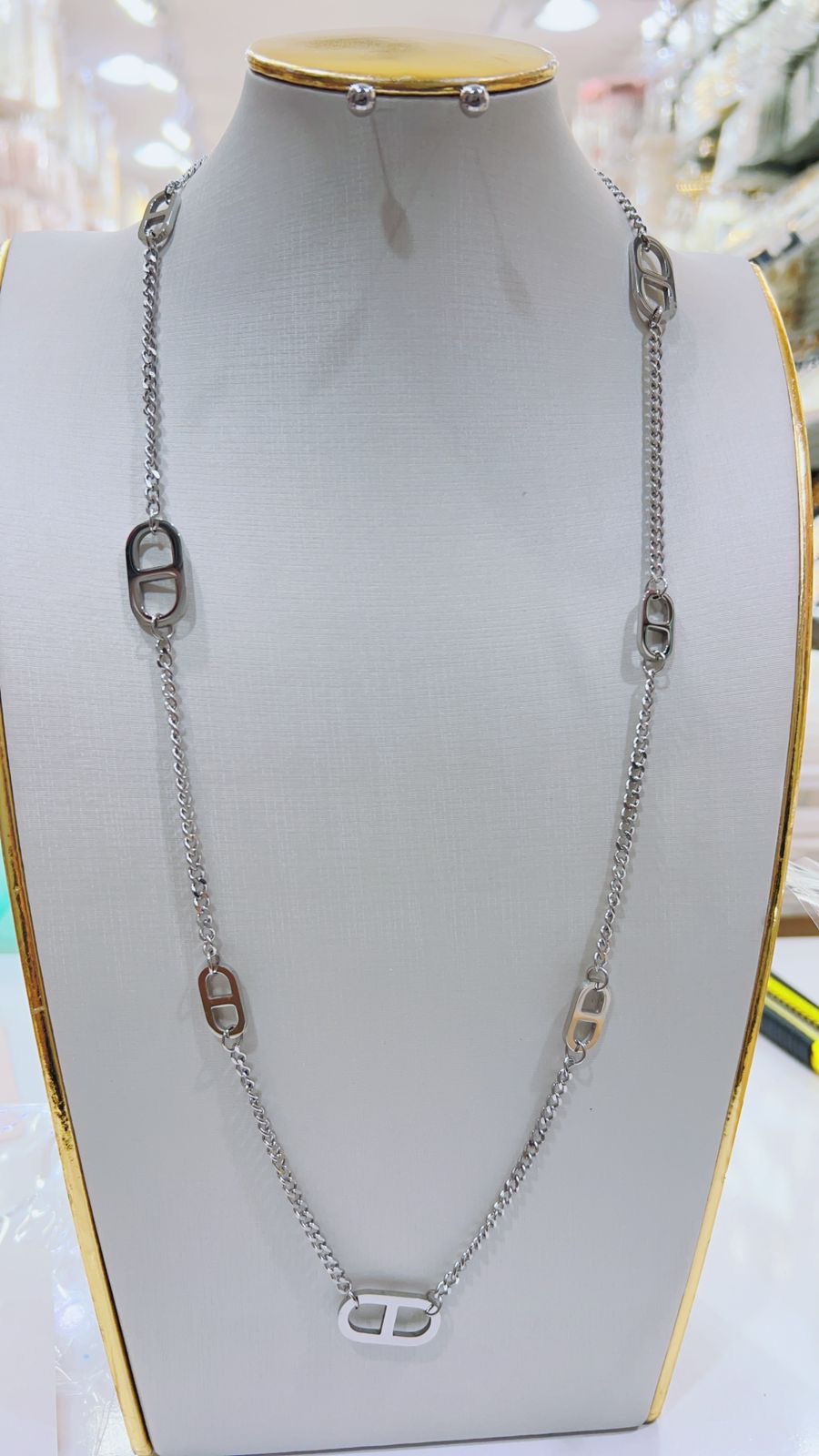 7c5cb1eb-82f6-4e10-8cb7-93478d54b531