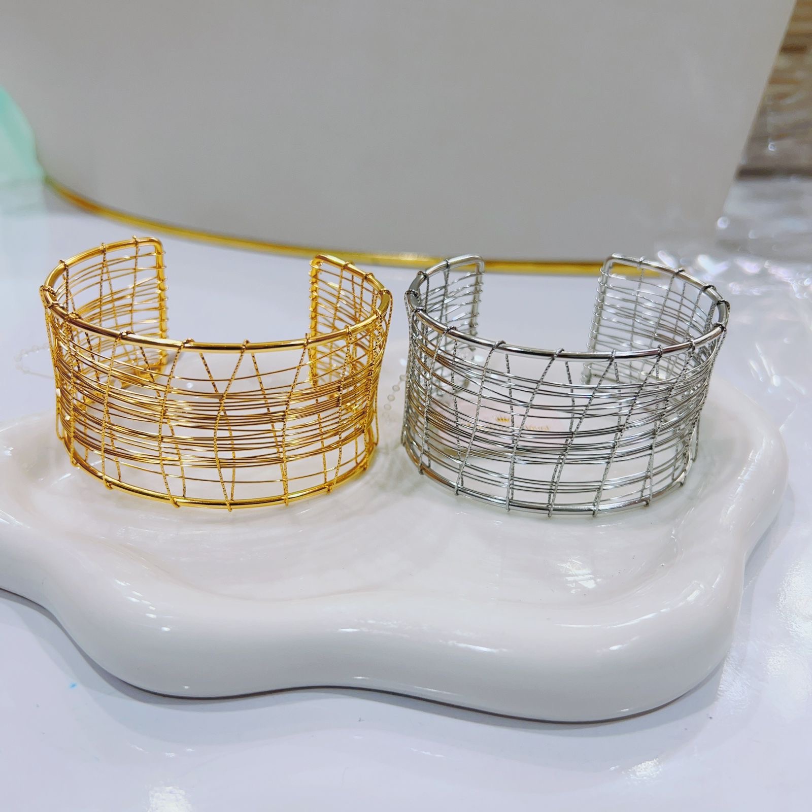 8c1c443b-2e7c-4858-a39e-5839e594b155