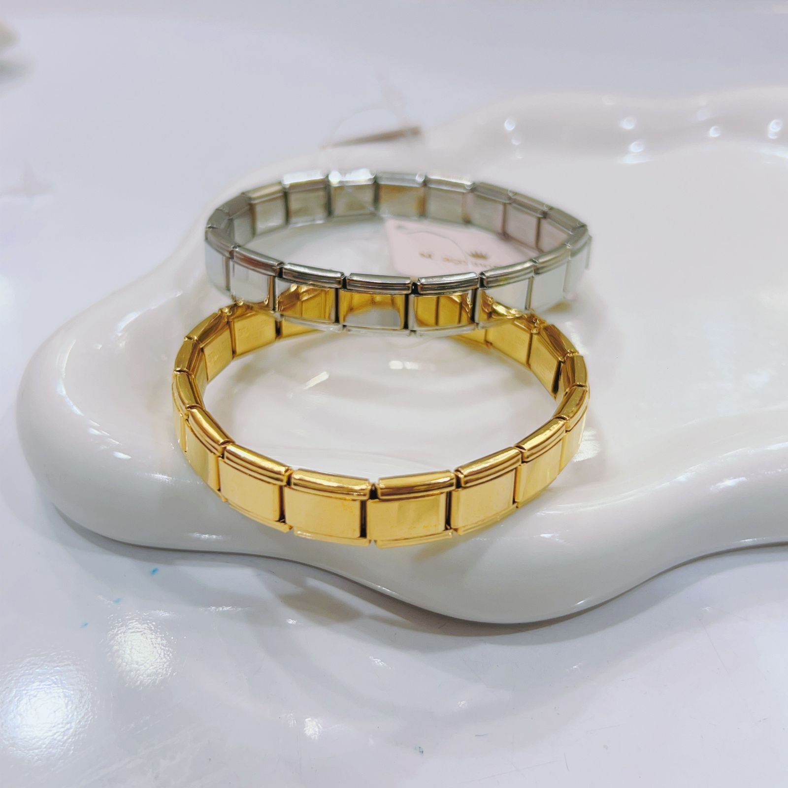 98f237a2-dd50-4839-a9b3-5ba69015aeb9