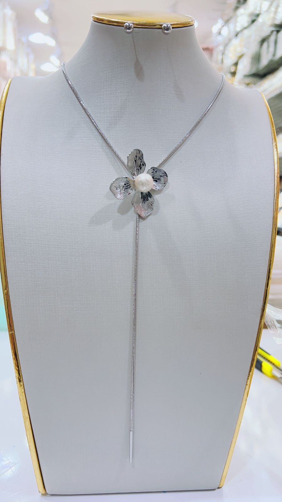 ae1d85de-aba9-4d66-80f4-582f94a2befc