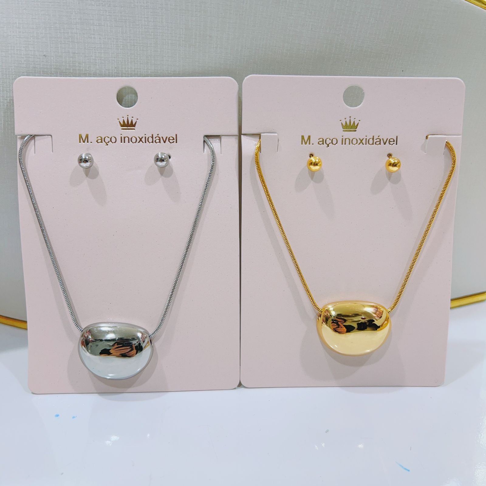 b200043d-62c0-459e-aea2-763e7b4f54c0