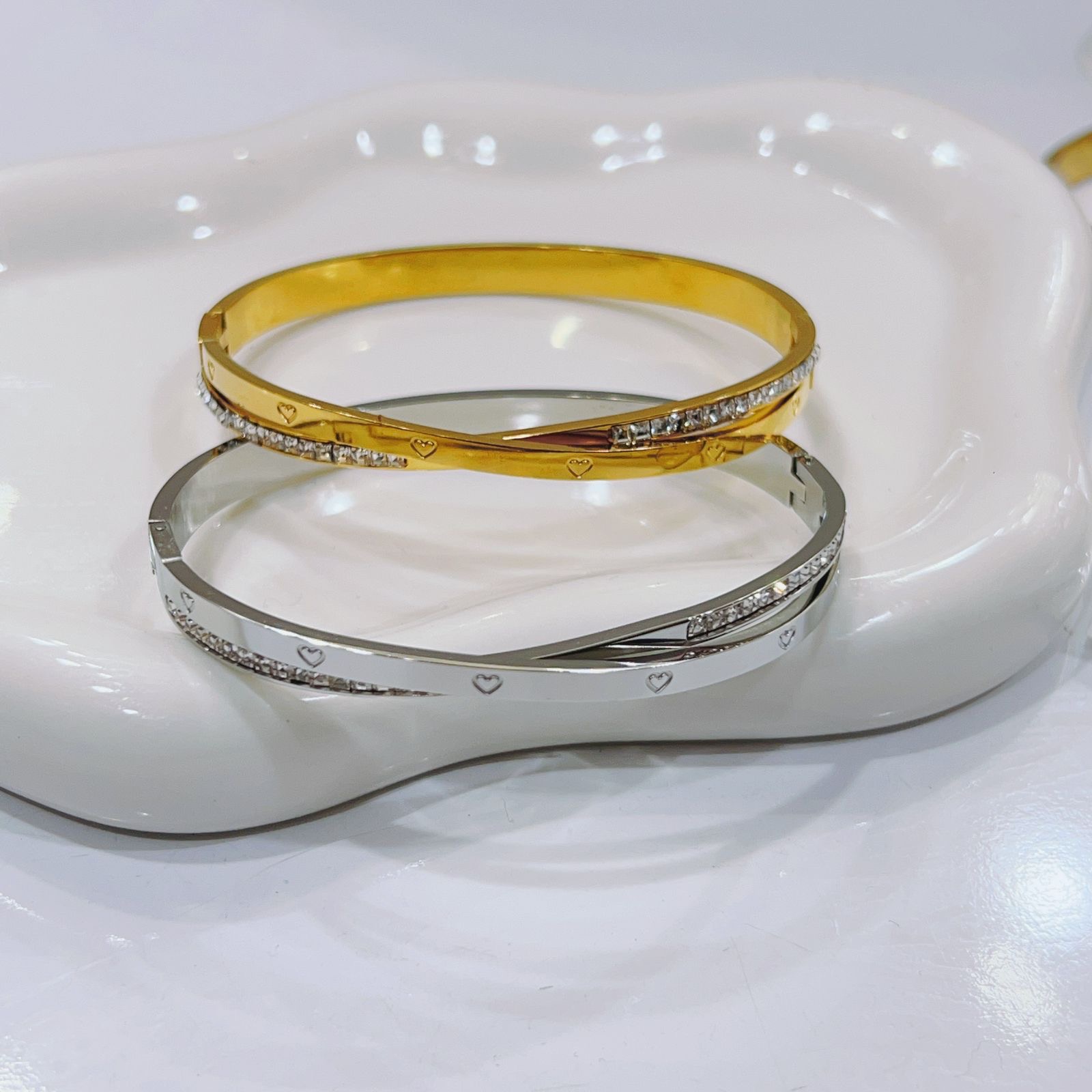 bac7e20f-13bc-44db-8c5b-d7f5effcb375