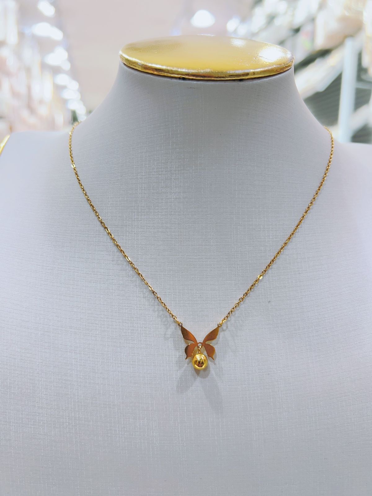 fe99842a-6812-4348-a68a-a31d409e2743