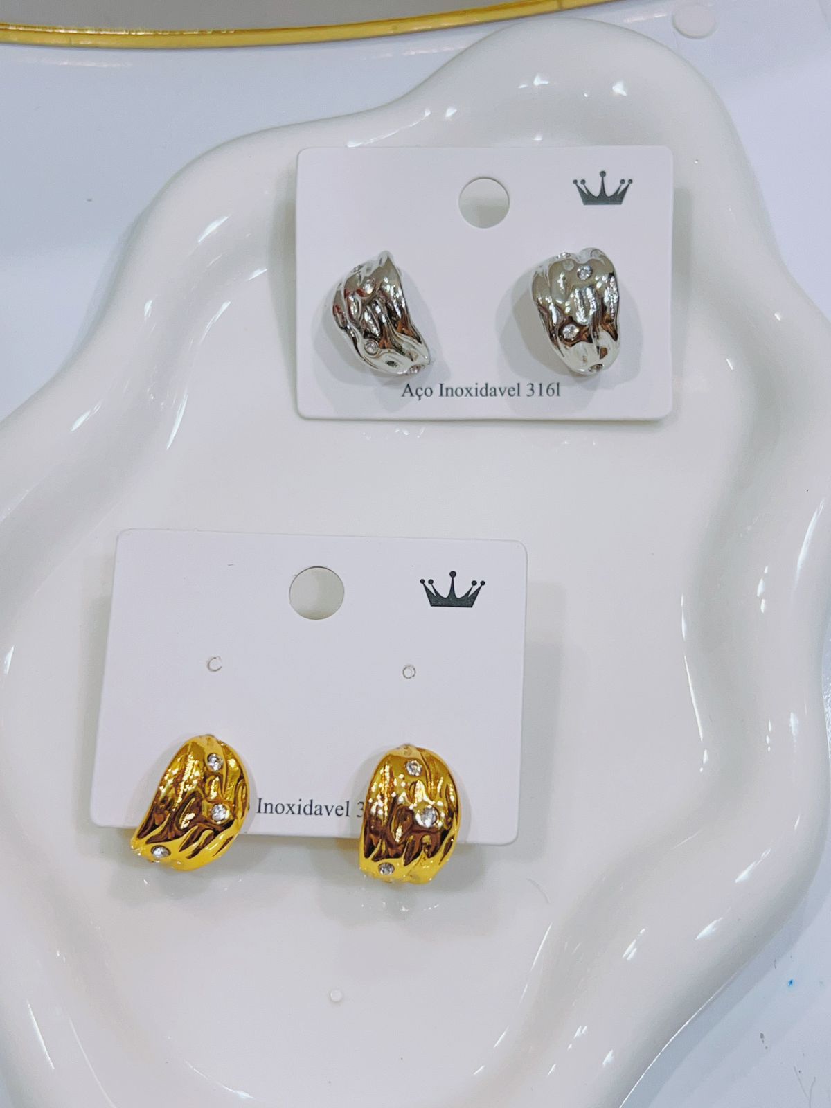 01cb0242-06b3-42e2-a18b-f9438ea3ef56