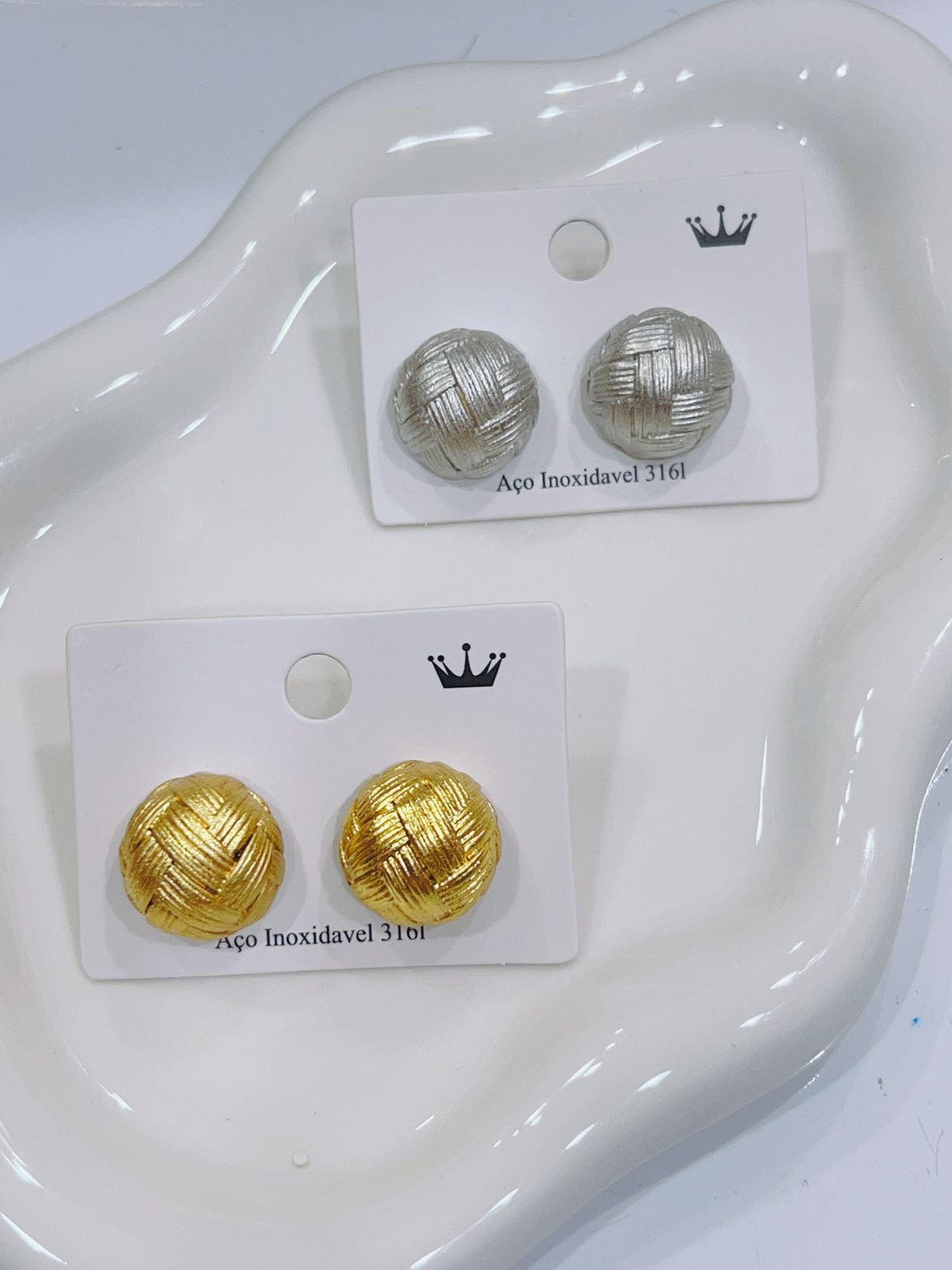 20a861fd-e5e8-4eee-9f71-4bb6b37735a9