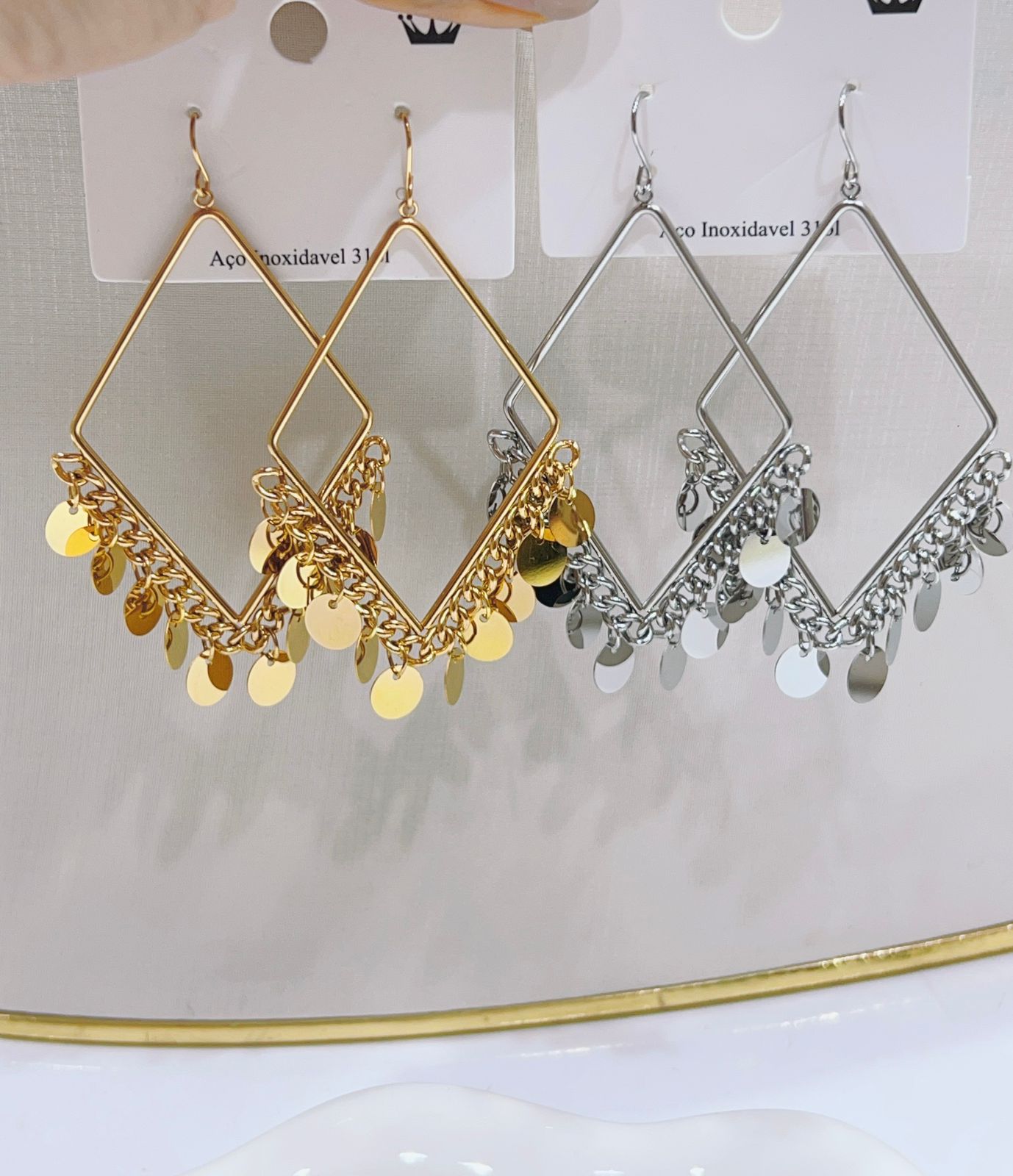 5163ebb6-b7ec-4340-a0a2-977035b97a33