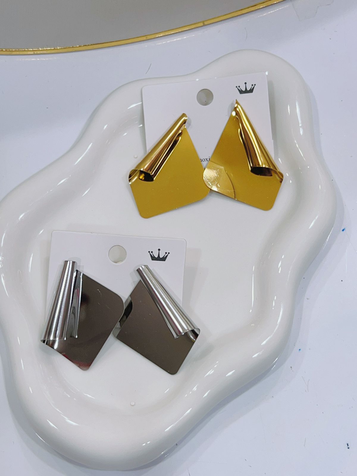 6ffbc88c-ce9d-47b8-9c1a-4274ce62b421