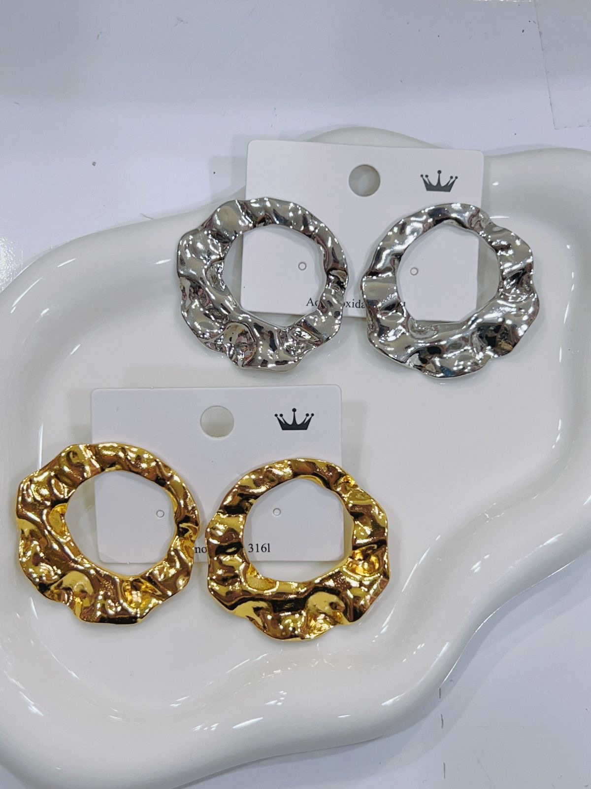 8e1c9c82-ba56-425e-bca3-bd5d62821856