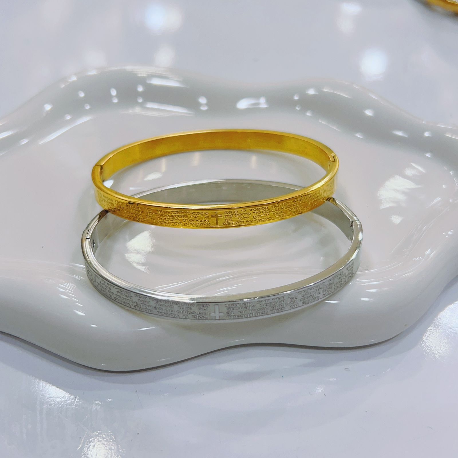 fb026f5d-f77b-4736-b12d-4ce803f50f2c