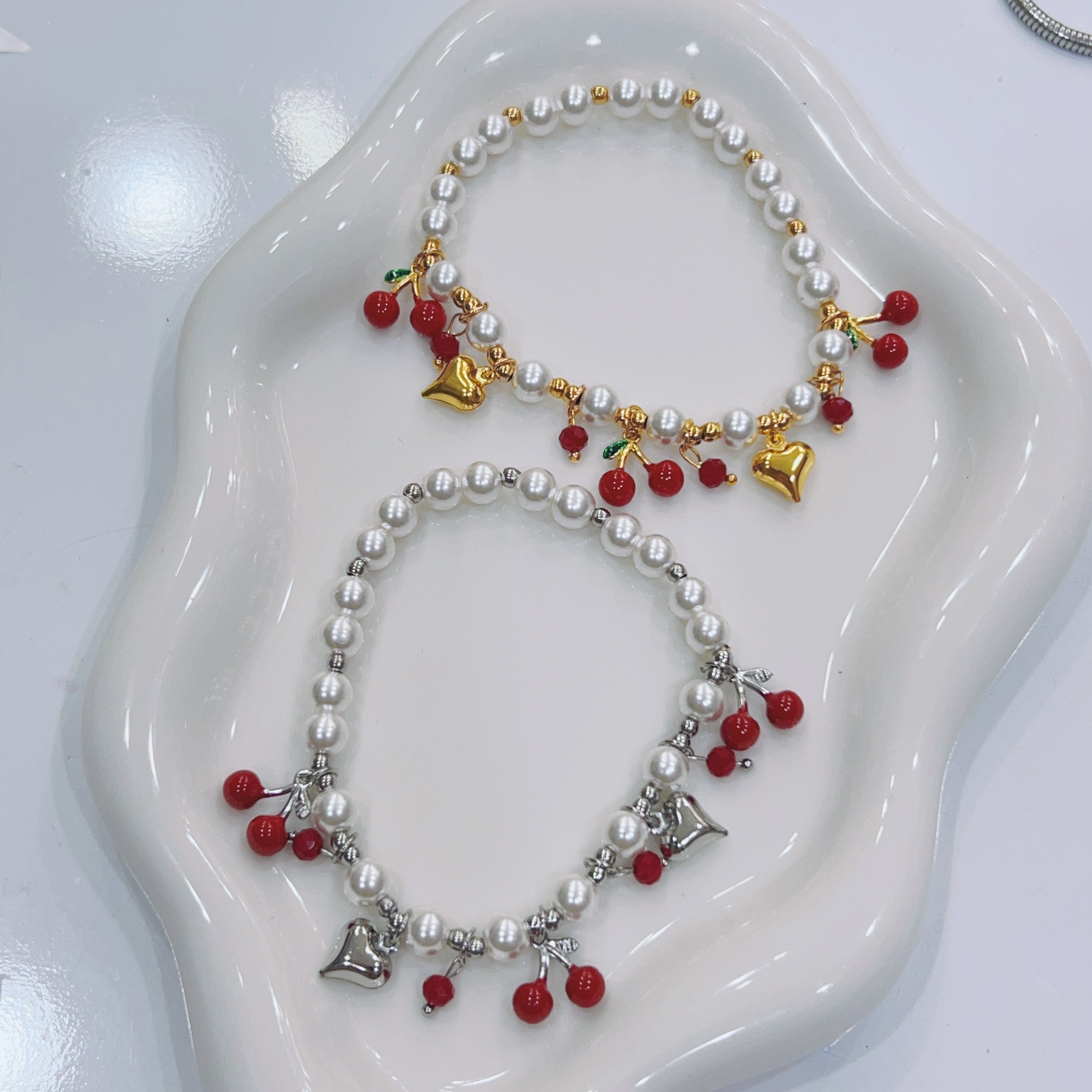 21842E9F-E88B-438C-9E01-0717F49D99EF