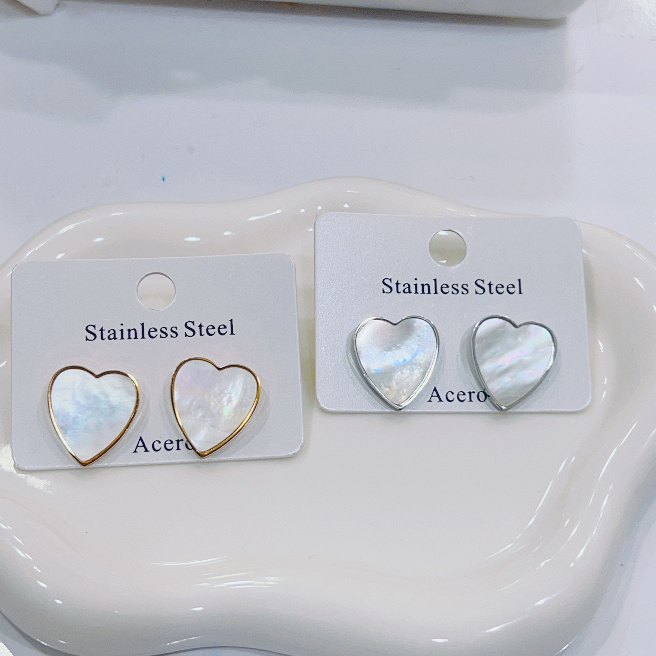 40423934-0416-4005-B449-0470E5DB8A49