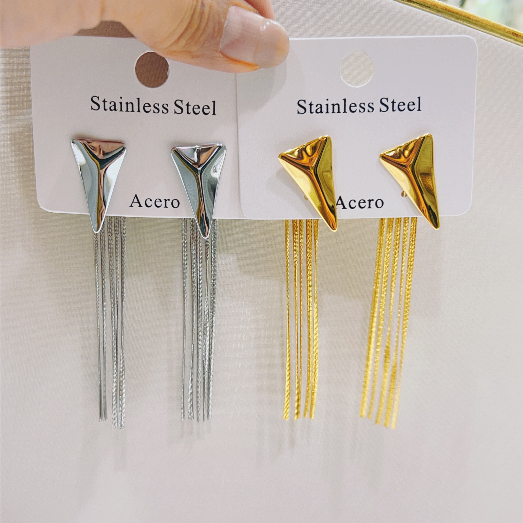 717C671F-B377-423F-B1E9-EFAD31E8B694