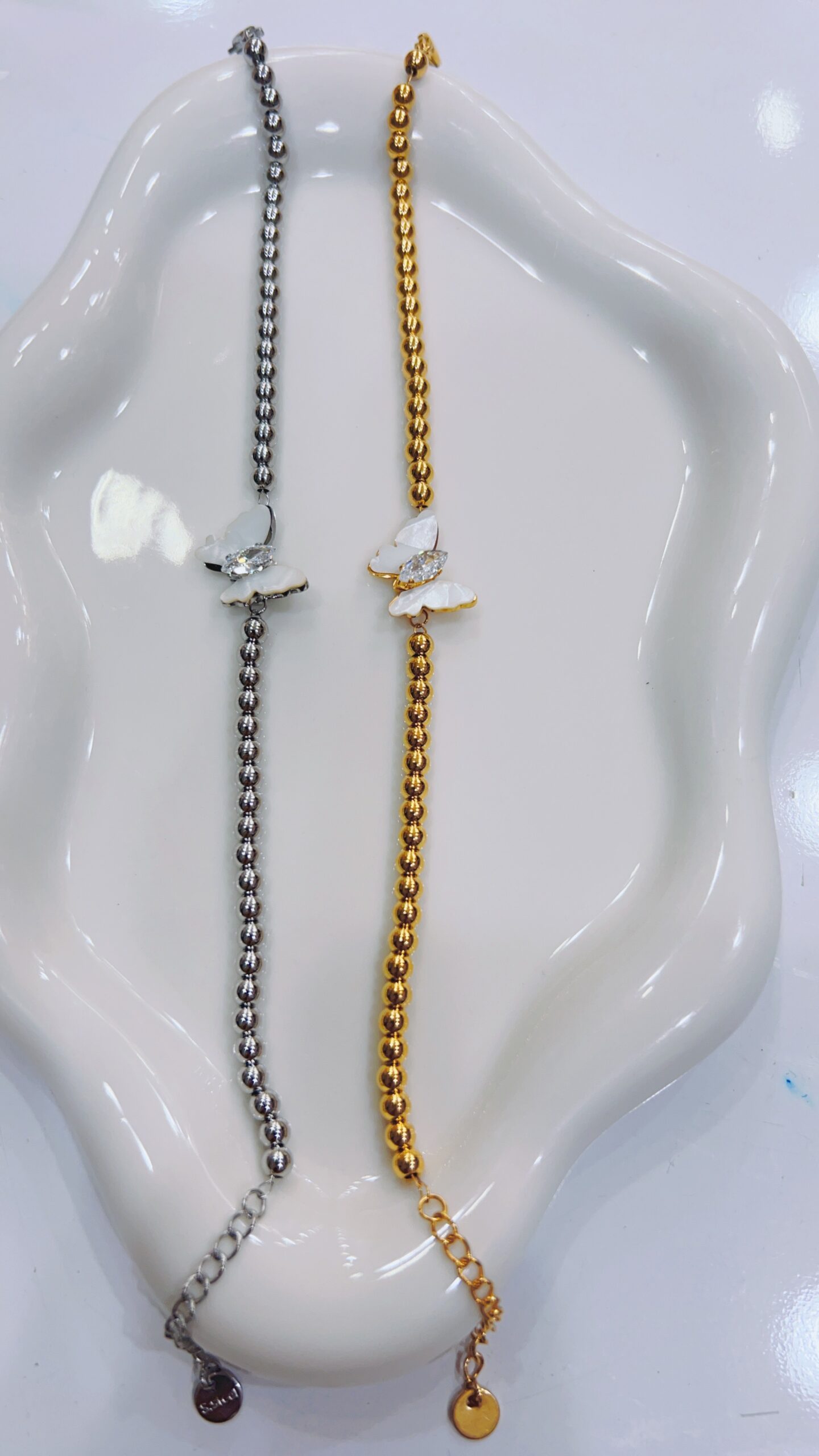 7EC2B187-DF45-4910-B944-82DE02DF759B