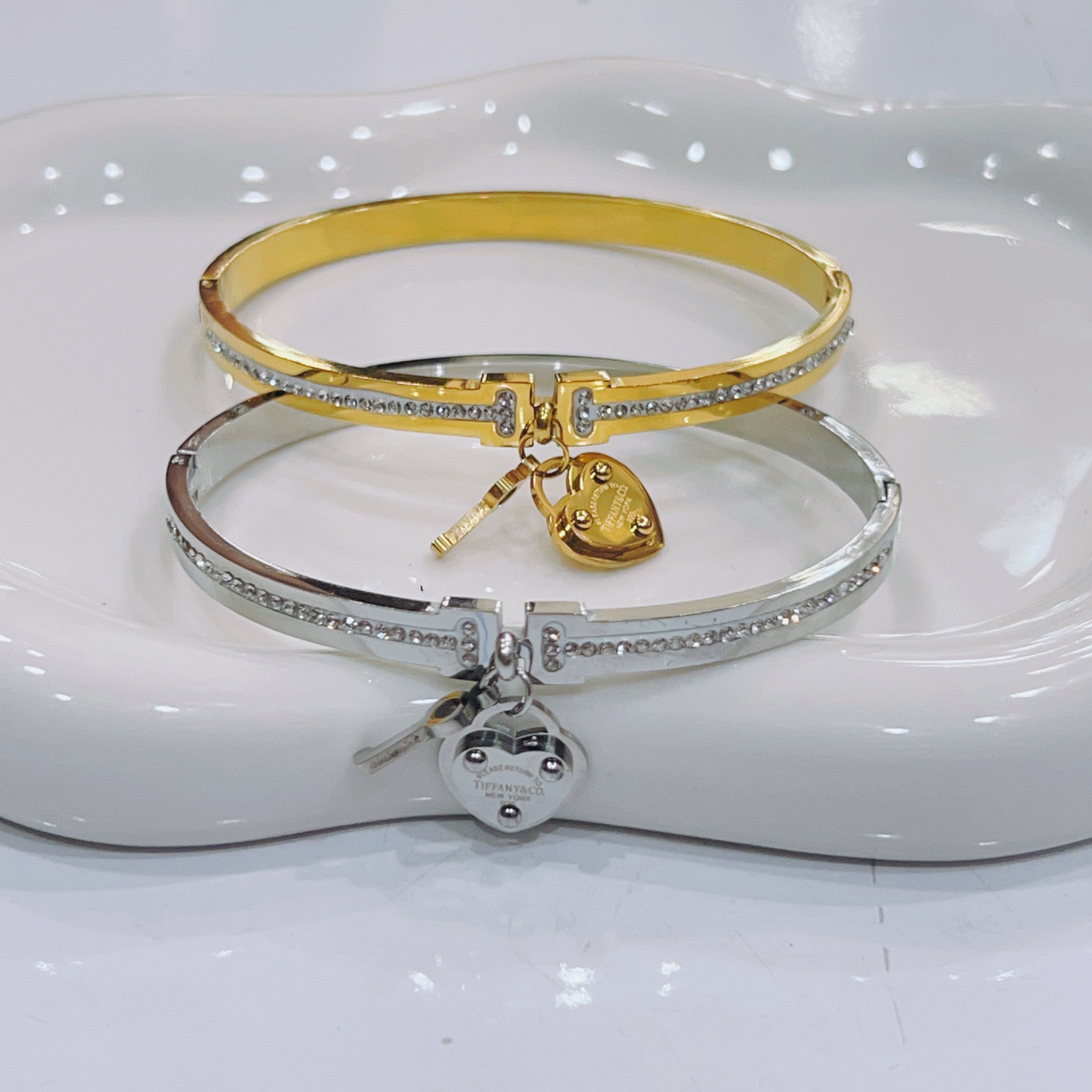 C045751C-0F2D-4321-A244-031A6903811E