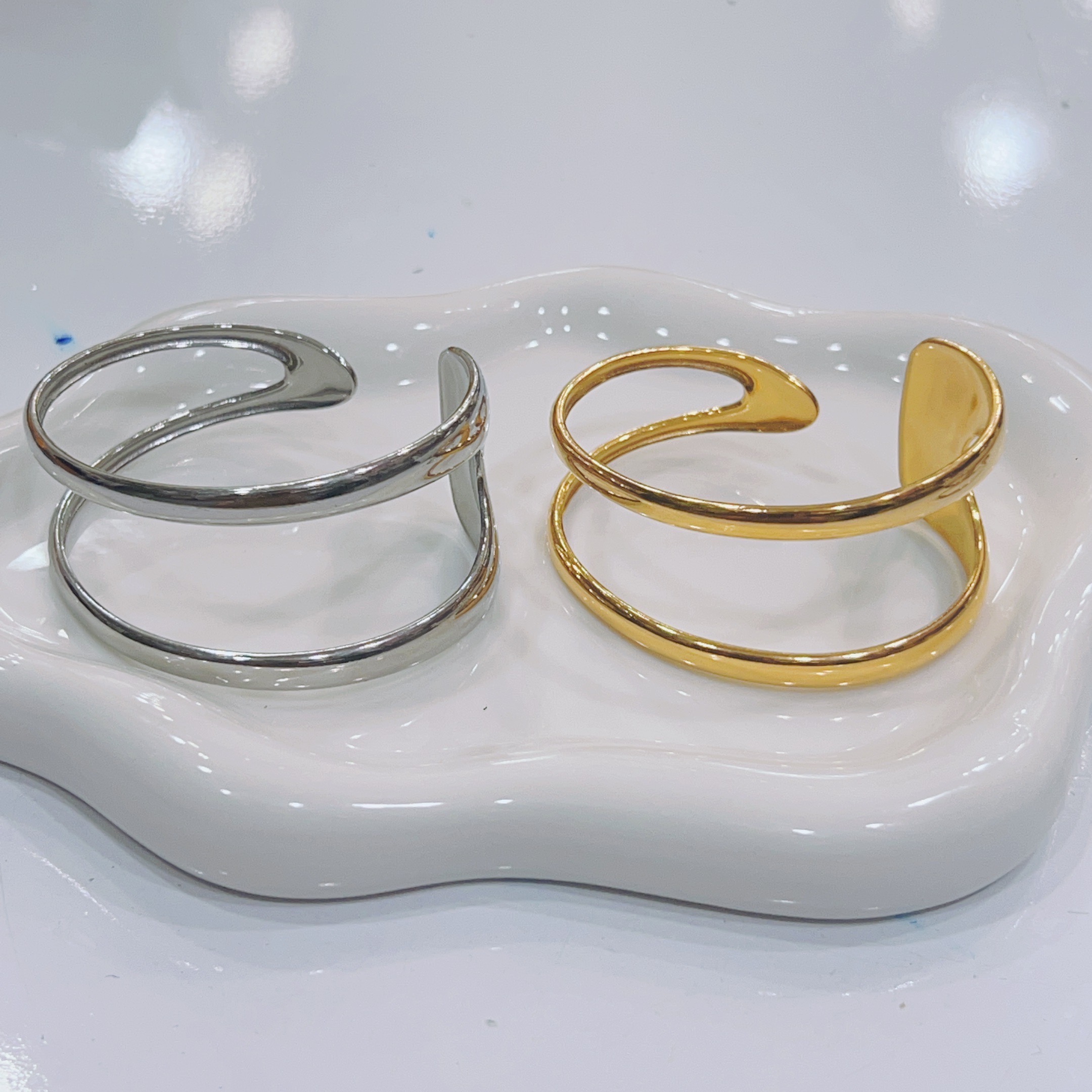 CADA190A-6BAC-4563-BE32-60358EDA28E3