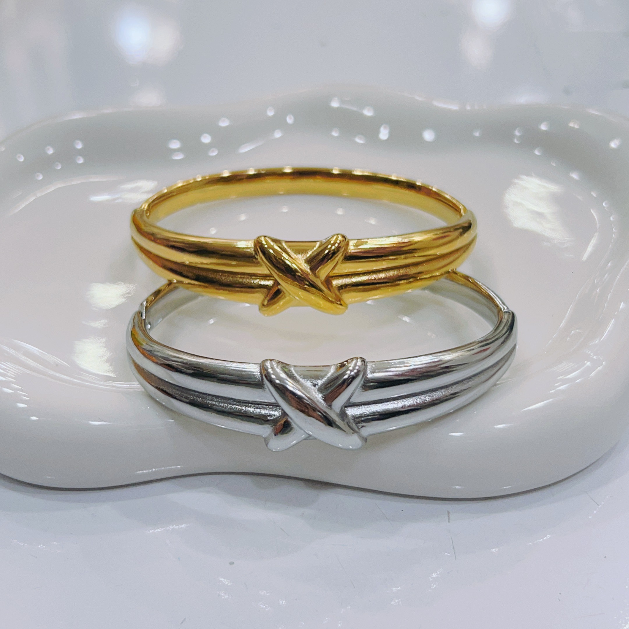 E7375054-4E57-4566-8ECE-4F6DECFD8CC0