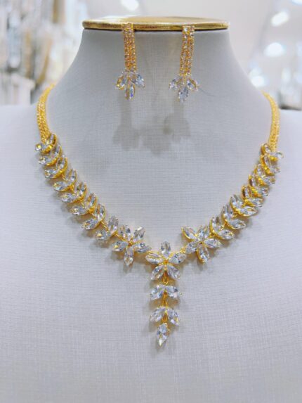 Colar de festa strass