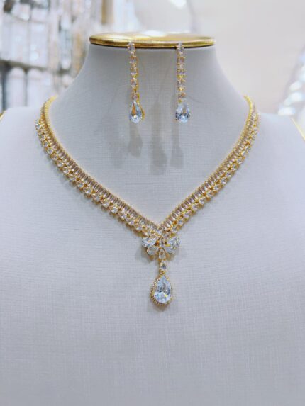 Colar de festa strass