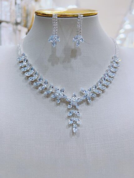 Colar de festa strass