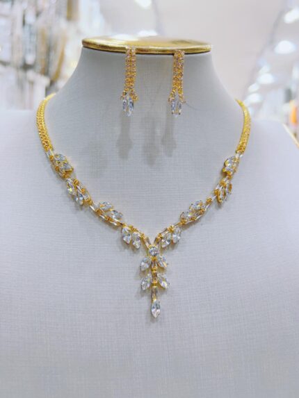 Colar de festa strass