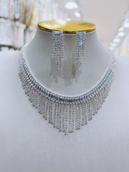 Colar de festa strass