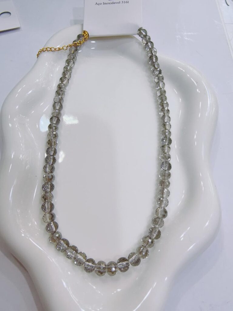 Colar de aço