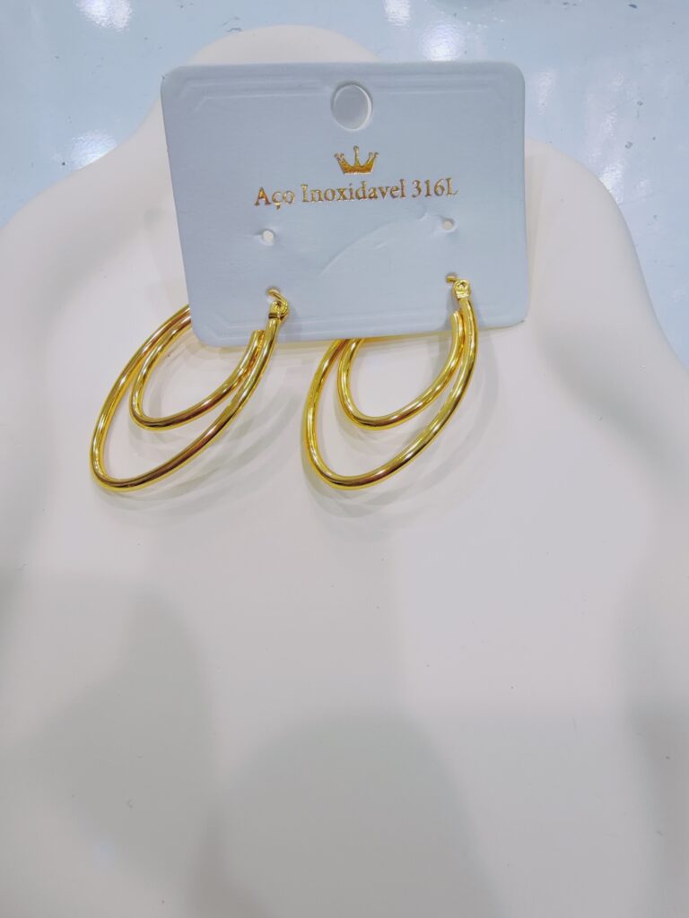 Brinco de aço