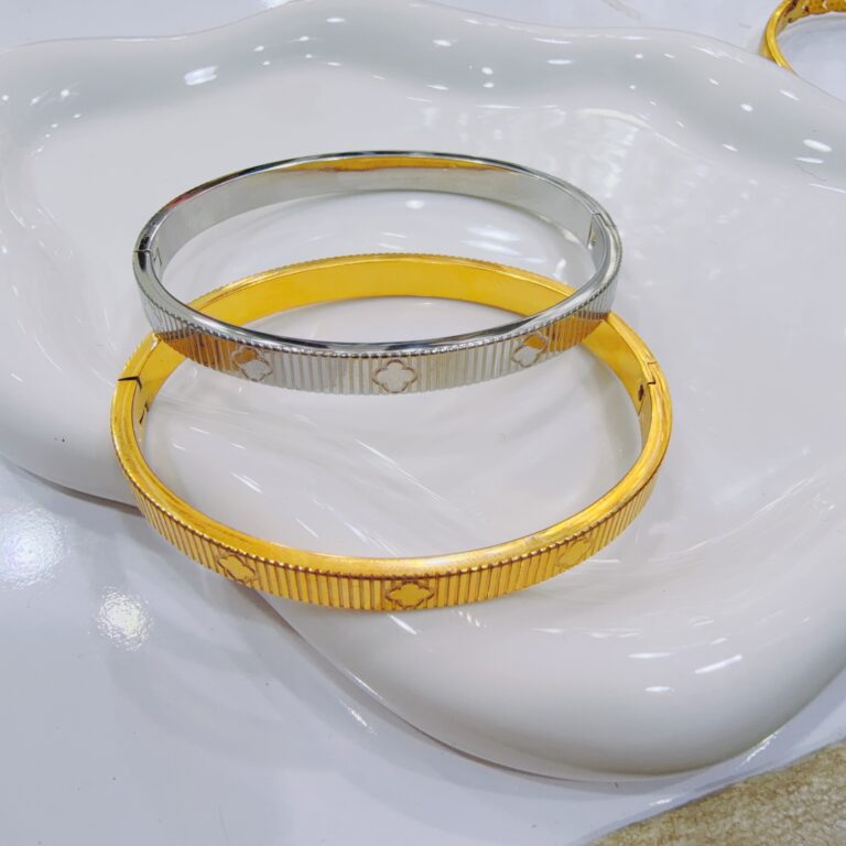 Bracelet de aço
