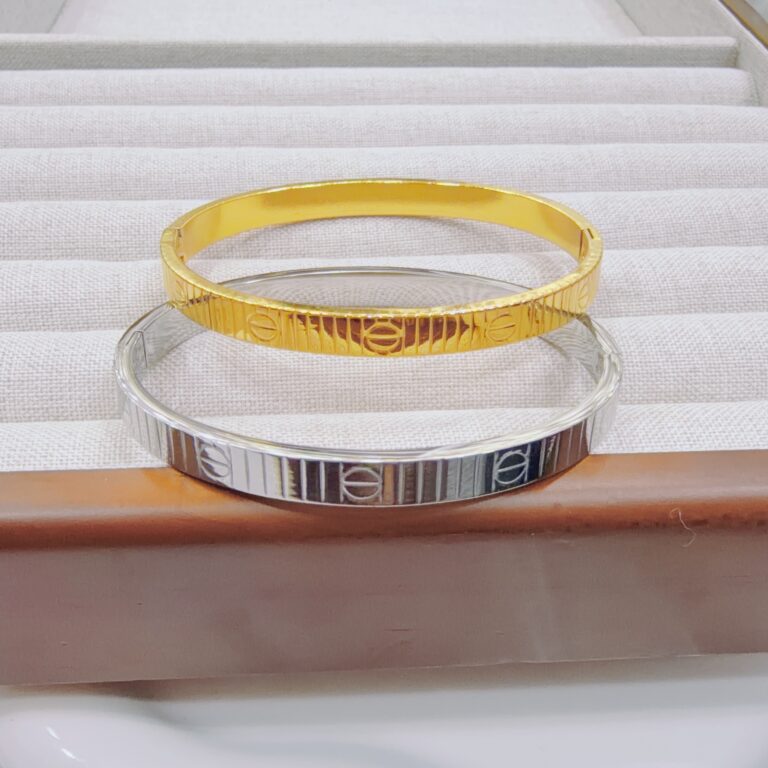 Bracelet de aço