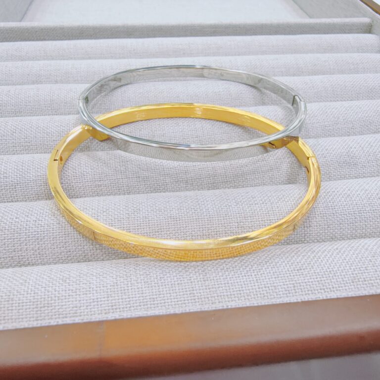 Bracelet de aço