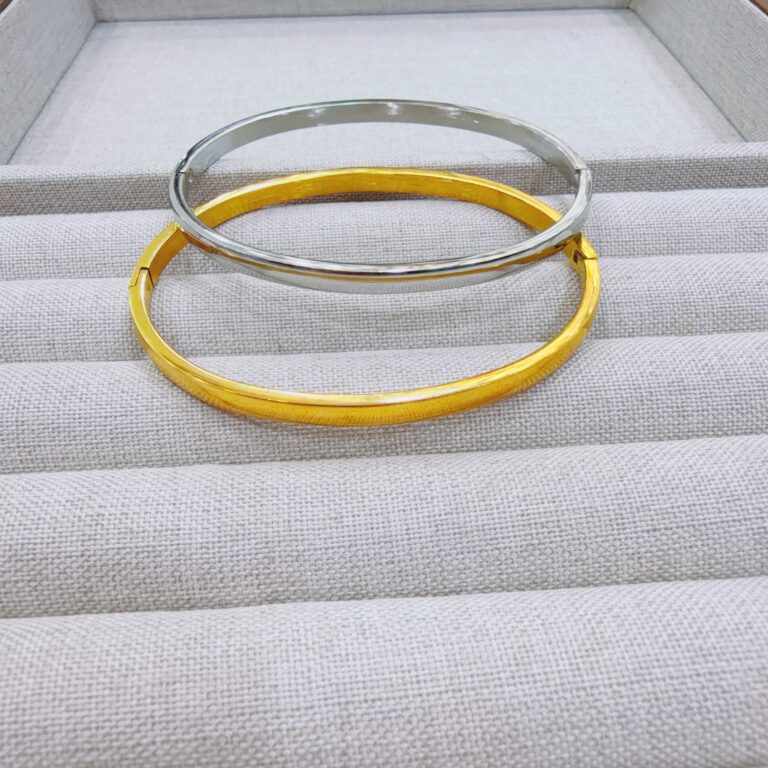 Bracelet de aço