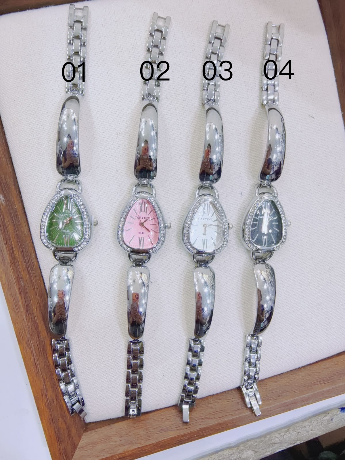 b31fafe6-99cb-409f-85f3-79e2998e4306