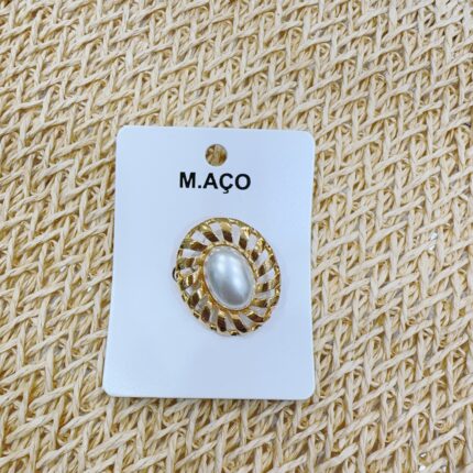 Broche de aço